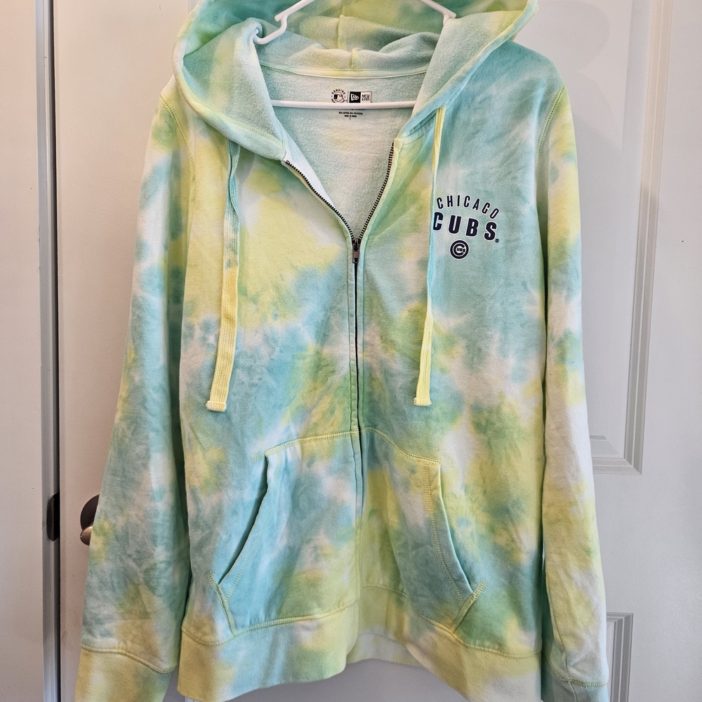 New Era Pastel Tie-Dye Chicago Cubs Hoodie